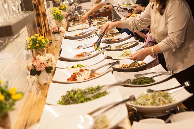 Como ganhar dinheiro com um restaurante self service