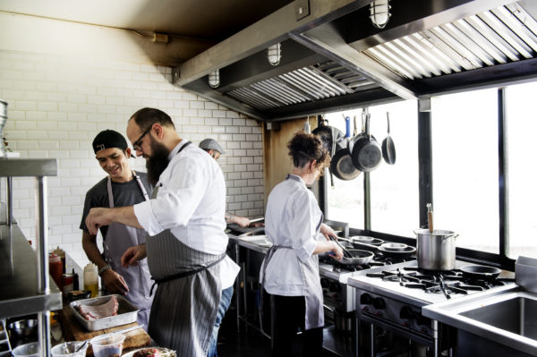 5 Erros que a maioria dos Donos de Restaurante mais Comete em suas Operações